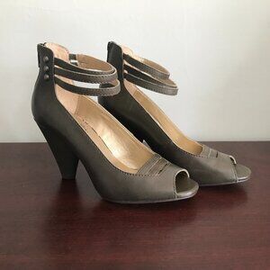 Seychelles | "Fresh Start" Peep-Toe Pumps 6